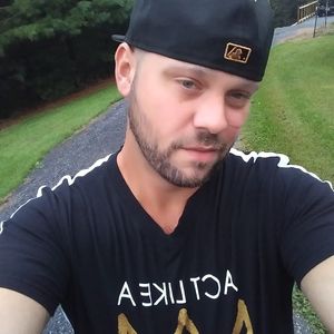 Meet your Posher, Steve